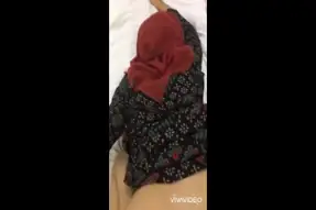 Asisten Jilbab Cantik Ketahuan di Kantor, Rekaman Sudah Tersebar Sebelum Gajian