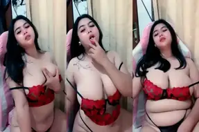 Ngewe pacar tetek gede, badannya kayak model bikin susah nahan
